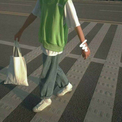 原谅绿头像女生真人图片 高清网红头像女原谅绿图片