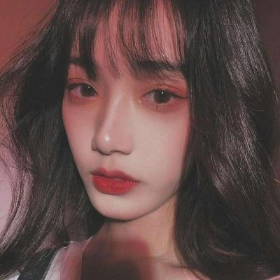 网图女生头像霸气拽 好看的网图女高冷范