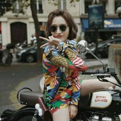 机车头像女生高清 霸气超酷重骑机车女孩图片图片