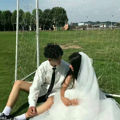 婚纱情侣头像双人一对 真人穿婚纱的高清情头一左一右