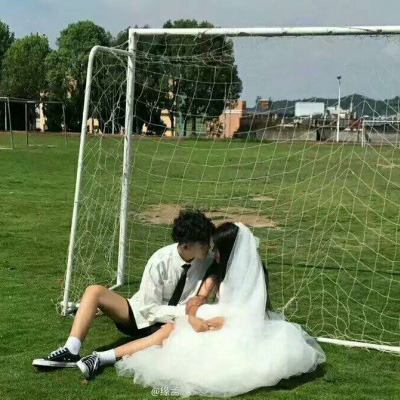 婚纱情侣头像双人一对 真人穿婚纱的高清情头一左一右