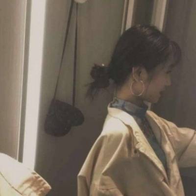 ins冷淡风头像女 忧郁厌世的头像