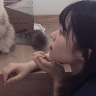 ins冷淡风头像女 忧郁厌世的头像