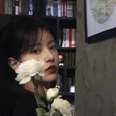 ins冷淡风头像女 忧郁厌世的头像