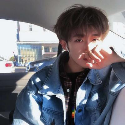 酷酷的男生头像2020 好看的男人头像大全