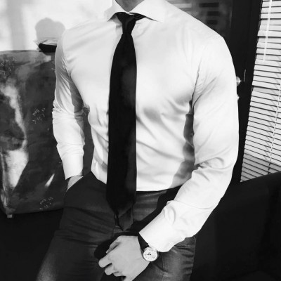正装头像男生图片 高清好看的半身绅士西服男生头像