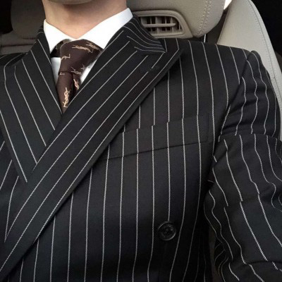 正装头像男生图片 高清好看的半身绅士西服男生头像