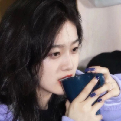 网图女生头像高清 好看的网络图片女生微信头像