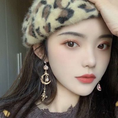 网图女生头像高清 好看的网络图片女生微信头像