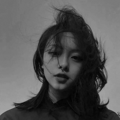 悲伤的头像 伤感女生孤独的图片图片