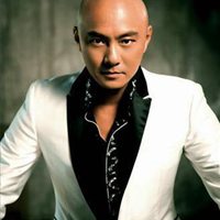 光头头像霸气图片 光头头型男图片大全