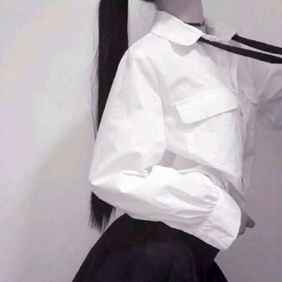 职业装女头像 高清好看的美女职业装头像