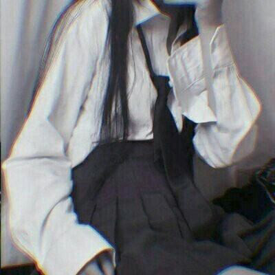 职业装女头像 高清好看的美女职业装头像