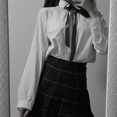 职业装女头像 高清好看的美女职业装头像