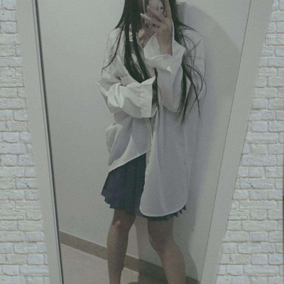 职业装女头像 高清好看的美女职业装头像