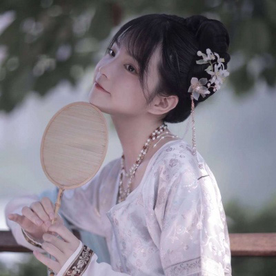 古风唯美头像女生图片 高清唯美孤傲真人仙气头像图片
