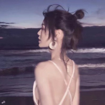 闺蜜头像背影两张霸气 唯美清晰闺蜜头像一左一右