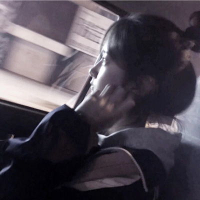 闺蜜头像背影两张霸气 唯美清晰闺蜜头像一左一右