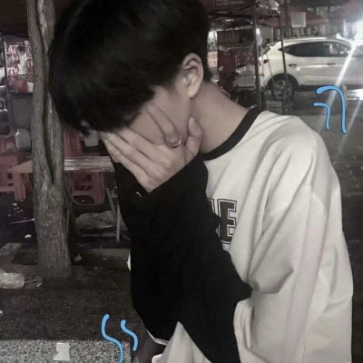 男生侧脸头像 真实好看小哥哥照片头像