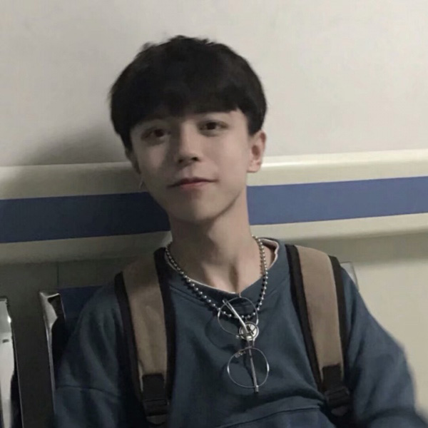 男生闺蜜头像 一左一右真人双人兄弟头像