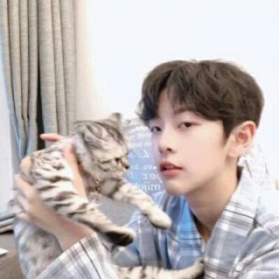 男生闺蜜头像 一左一右真人双人兄弟头像