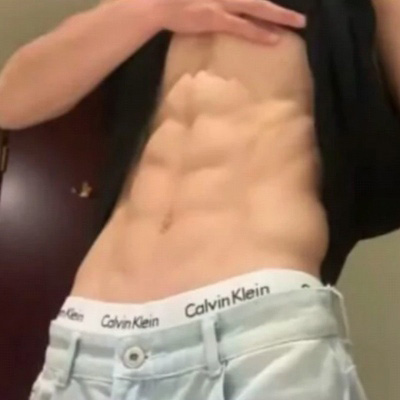 腹肌头像男生图片 真实点的腹肌照片不带脸