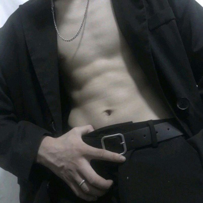 腹肌头像男生图片 真实点的腹肌照片不带脸
