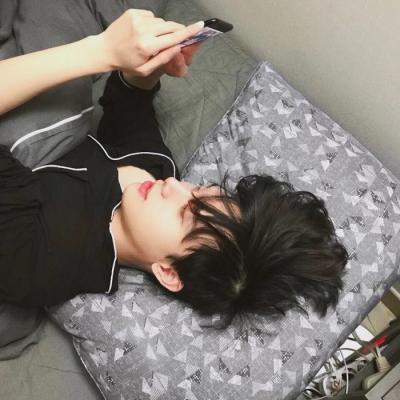 暖男头像真人 阳光帅气暖男微信头像