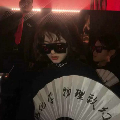 社会人头像女生高清 最新qq社会头像女生霸气十足