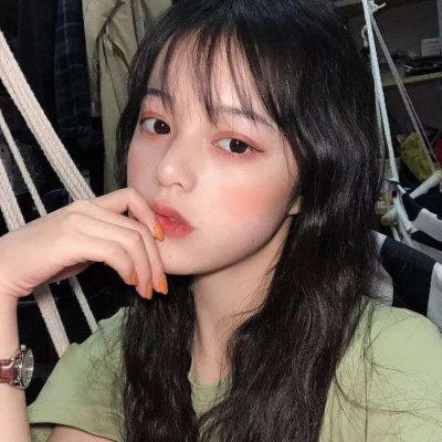 绿色头像潮女霸气 抖音上很火的绿色潮图