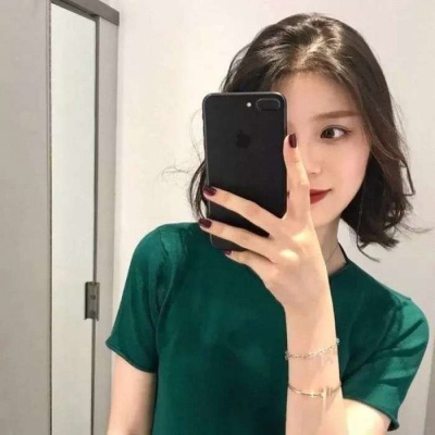 绿色头像潮女霸气 抖音上很火的绿色潮图