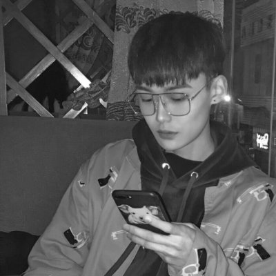 眼镜男头像 高冷真人微信头像男戴眼镜帅气图片