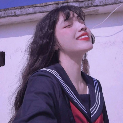 紫色头像女 好看的真人唯美女头像图片