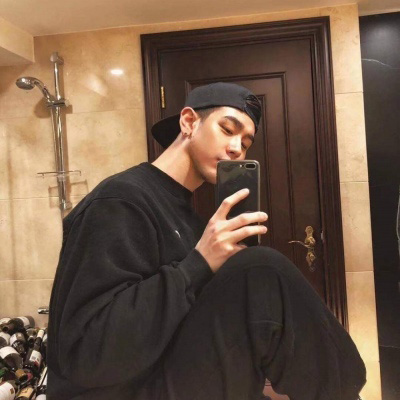 真人男头像帅气2020新款 高清好看真人头像男生图片