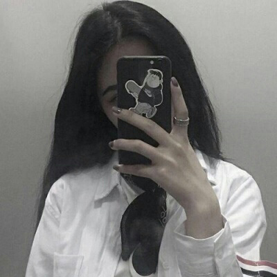 抑郁症头像女生图片 黑白抑郁头像女