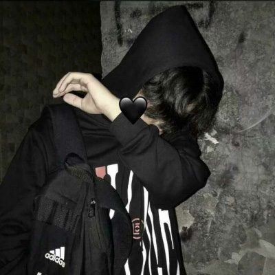 抑郁症头像男 特别丧的头像男