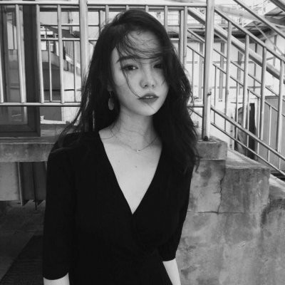伤感的qq头像女 女生头像黑白孤独伤感