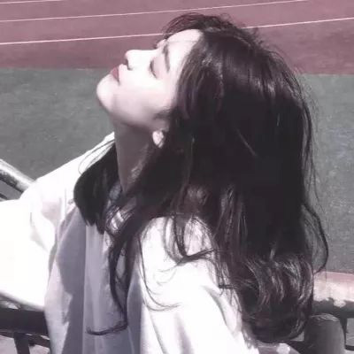 qq头像女生小清新 阳光长发女生头像2020最新