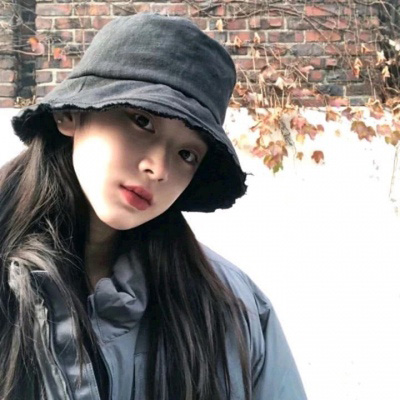 qq头像女生小清新 阳光长发女生头像2020最新