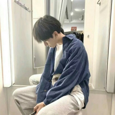 超酷男生小丑头像黑白图片