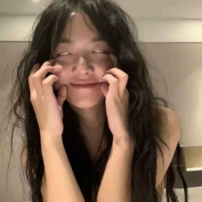 女生素描头像照片素材图片