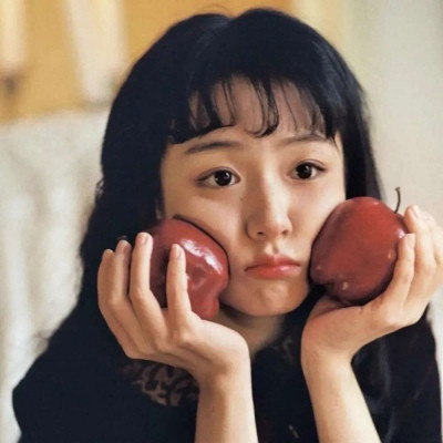 qq头像欧美女生彩色图片