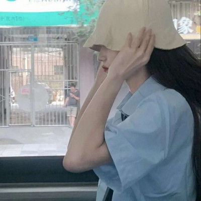 qq头像欧美女生彩色图片