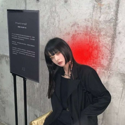 头像 女生动漫情侣头像