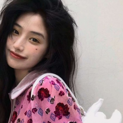 很霸气的图片女生头像
