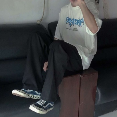 最新好看低调气质高冷曜可爱头像男生图片