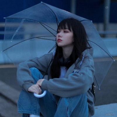 qq头像带字萌萌的女生图片