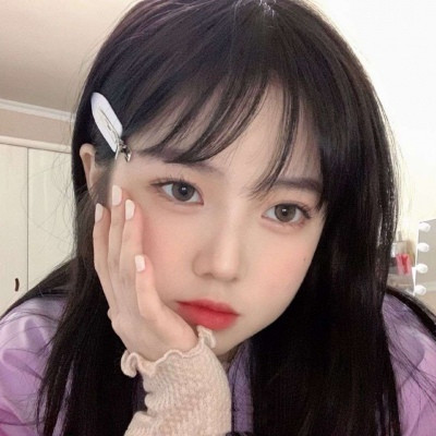 qq女生头像原宿风短发