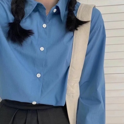 带文字的头像伤感女生图片