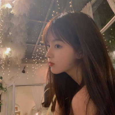 头像女生卡通高清头像